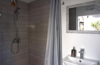 Nicola's Apartments - Photo 31