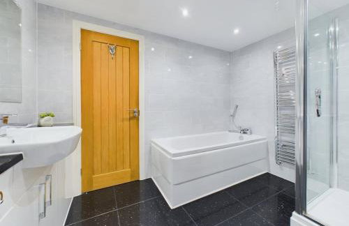 Charming 3 Bedroom Home in the Heart of Stanhope - Photo 21