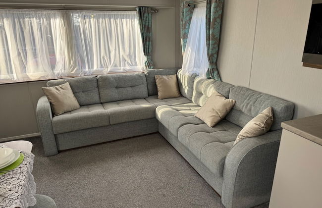 Haggerston Castle - Caravan - Sleeps 6 - Parking - Foto 20