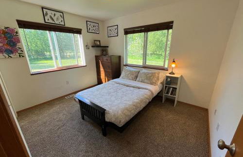 Cozy Palmer Retreat with Steam Sauna and Playground - Foto 25