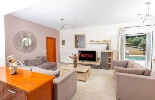 Villa Olga-Private Pool Escape near Rethymno - Foto 17