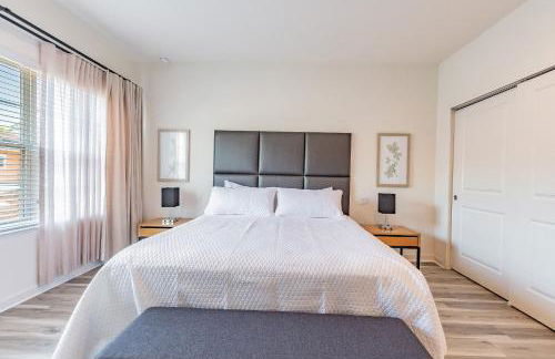 2 Suítes, Jacuzzi priv. perto da DISNEY - Foto 15