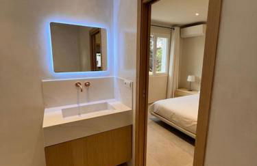 Villa en zona Playa D'en Bossa con gran piscina - Photo 28