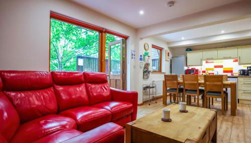 Lodge Nine for 6 with Hot Tub - Spa Resort in Devon - Foto 3