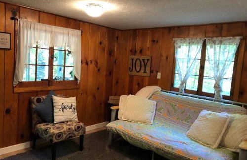 The Good Life Cabin - Close to Mackinac Island - Foto 13