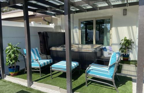 Newly Renovated Villa with Hot Tub - Foto 27