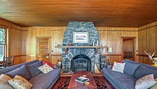 Restored Historic Saranac Lake Home Lake Access! - Foto 3