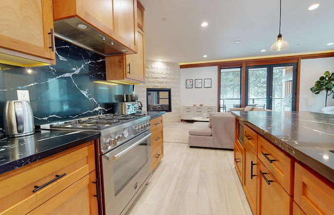 Obsidian Serenity -private Hot Tub - Foto 22