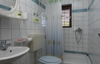 Apartments by the sea Zaostrog, Makarska - 6799 - Foto 18