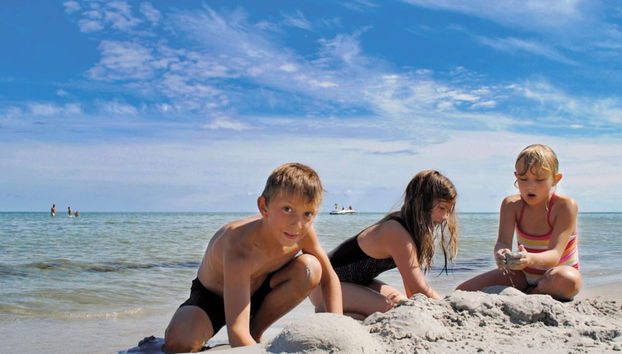 2 Person Holiday Home in Nexo - Foto 4, Playa