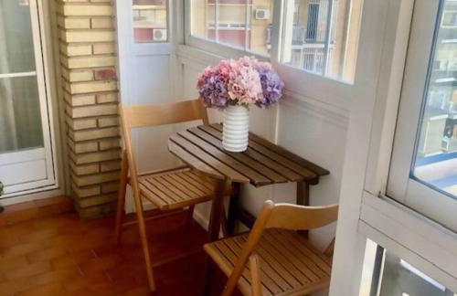 NUEVO! Con piscina a 2 minutos estación tren AVE. - Foto 38