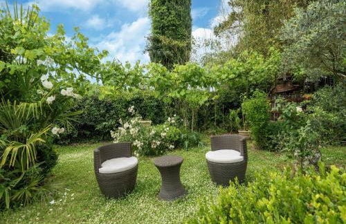 Majestic Holiday Home in Laroque With hot tub - Foto 54