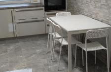 geräumige 4 Zimmer Wohnung mit Balkon - Photo 4