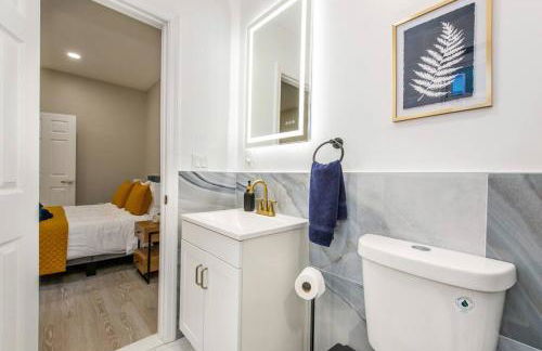 3 min drive to train to NewYork City -Free Parking - Foto 8