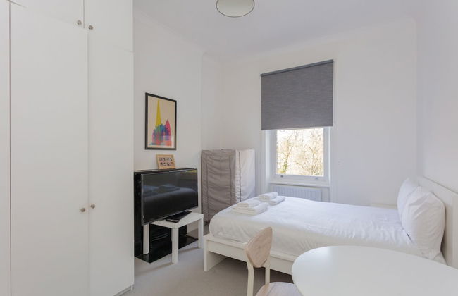 Newly Renovated 3 Bedroom Apartment in North West London - Foto 5