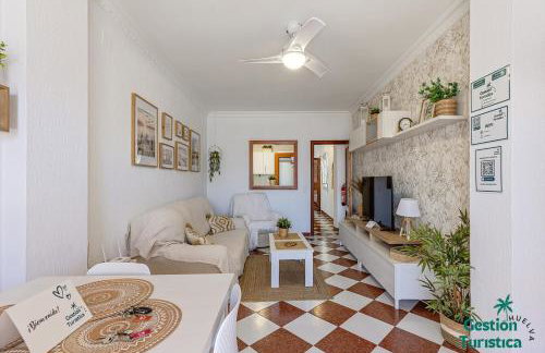 Coqueto apartamento céntrico con terraza y parking - Foto 13