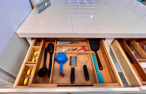 Stunning Waterfront Condo - Foto 26