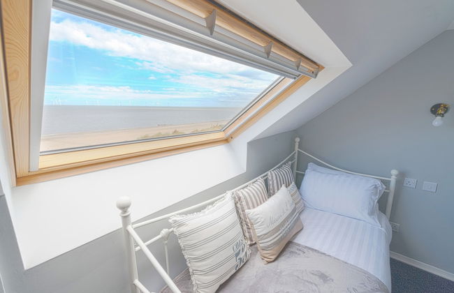 Marina Beach House - Photo 9