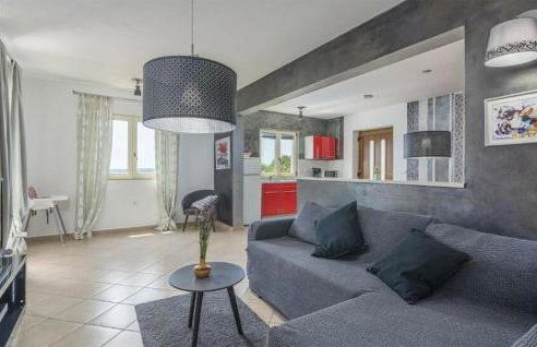 Amazing Home In Koromacno-Brovinje - Foto 6