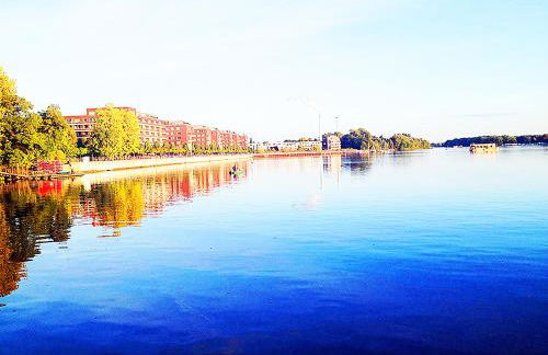 Apartments Rummelsburger Bucht am Ostkreuz - Photo 22