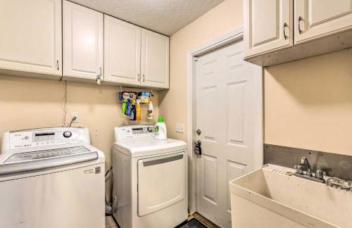 Sunshine State Escape 3 Mi to Navarre Beach! - Foto 20