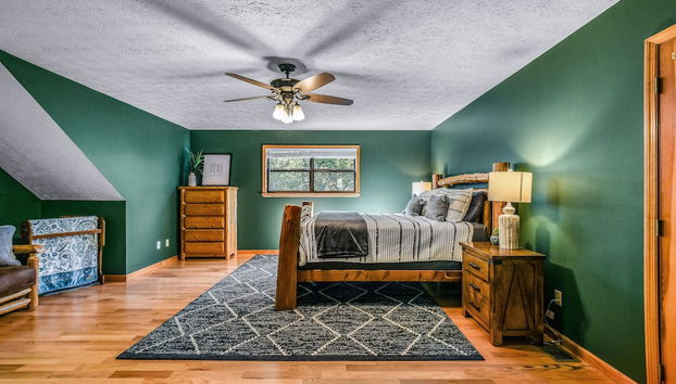 Pure & Simple 3 Bedroom Cabin by RedAwning - Foto 5, Habitación