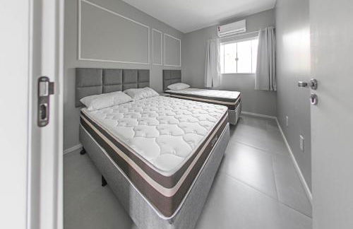 Apto Decorado Ed Algarve, Com Piscina,3 minutos do Expocentro de BC - Foto 11