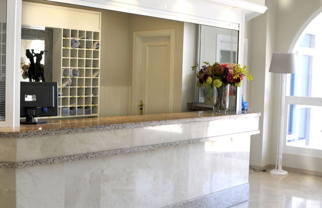 Apartamentos Ona Campanario - Photo 2