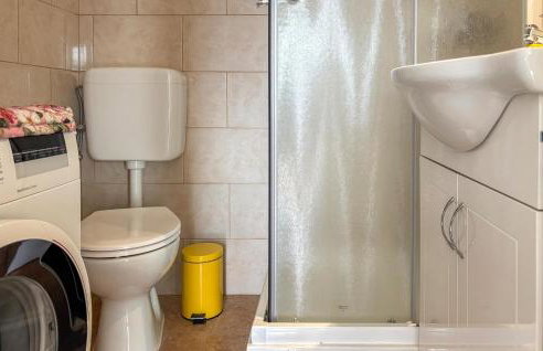 2 Bedroom Lovely Home In Drazice - Foto 17