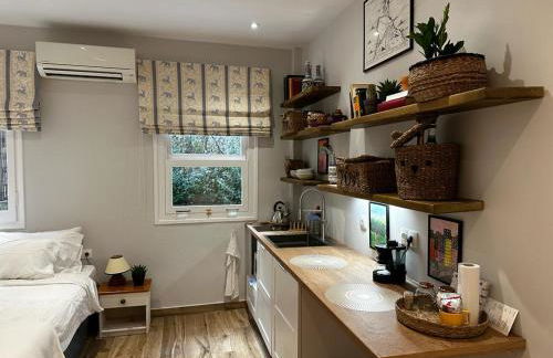 Theodore's cosy apartment - Foto 12