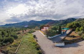 House -Sleeps 8-Natural Pool-Pet Friendly - Foto 2