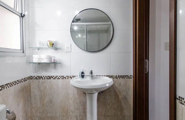 Modern 1 BR Apartment - Photo 18