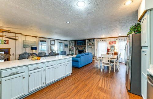 Steps to Shore Group Getaway on Kentucky Lake! - Foto 7