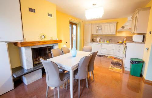 Lakeside Mansion With Pool - Foto 24