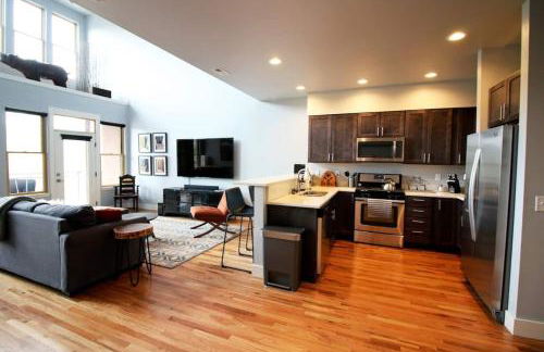 Luxury On the River, Downtown River Balcony STR513 - Photo 3