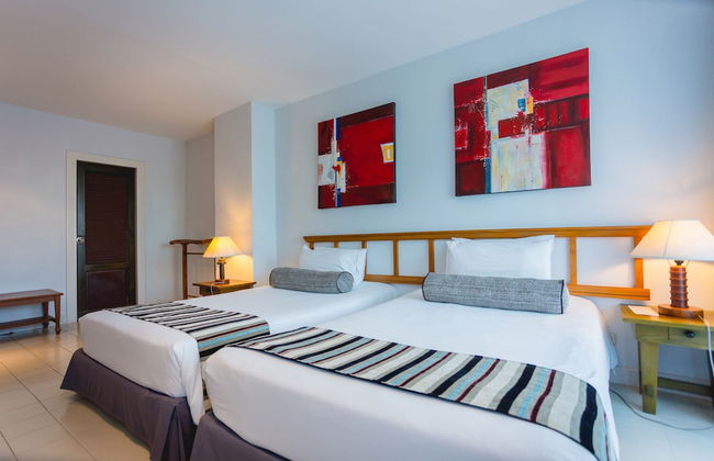 Waterfront Suites Phuket by Centara - Photo 14