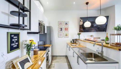 Luxury Barndo 2AN Europe Style Farm Stay Chickens - Foto 3