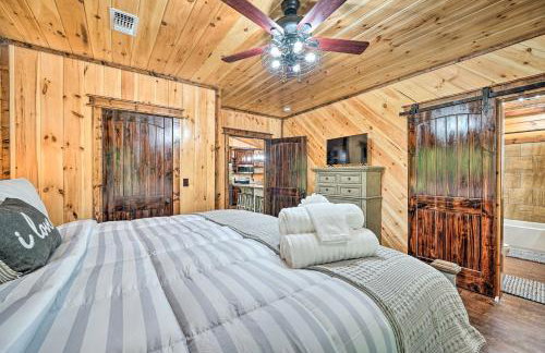 Setting Sun Eagletown Gem - Private River Access - Foto 16