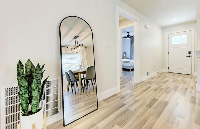 Charming Florida Beach Home w King Bed Patio - Photo 33