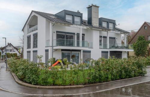 EXQUIS Luxus Apartment USM I Kamin I Terrasse I Parkplatz I Mercedes - Foto 2