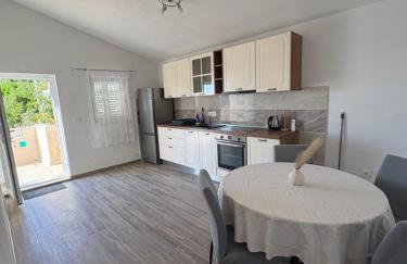 Apartmani Lešić Zaklopatica - Foto 73