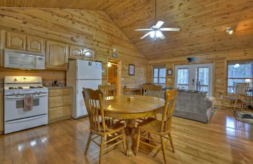 The Waters Edge Game room creek access firepit and tons of outdoor space - Foto 11