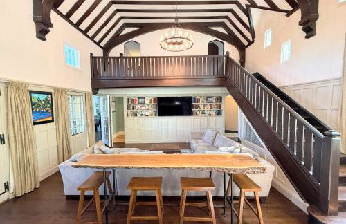 WOW New Spectacular Franconia Home - history - views - fire pit - hot tub - pool - grandeur - MUST SEE - Foto 29