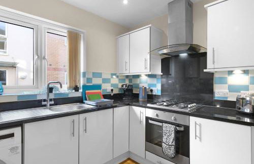 Heathrow Living Serviced Apt 01 by 360stays - Foto 5