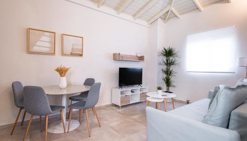 Cielo Home - Photo 3