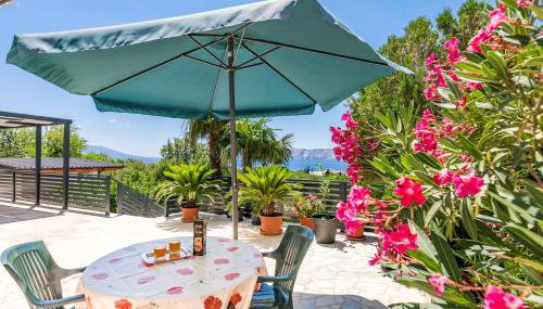 Apartmani Katica - Foto 3, Garden view