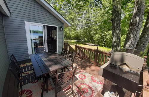 Sunrise Views Cabin with King Bed, Bar & Game Room - Foto 18