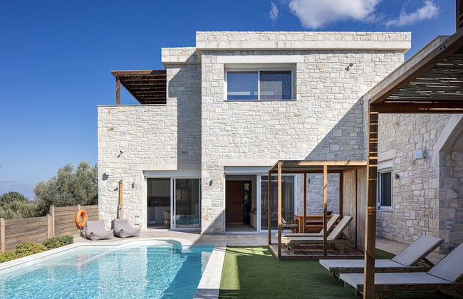 Mandana Villa - With Private Pool Jacuzzi - Photo 51