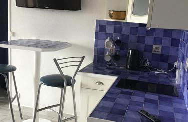 Studio et parking à 300m de la plage de Fréjus - Foto 2