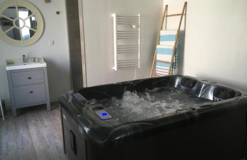 Gîte avec jacuzzi privatif à proximité de l'océan - Foto 1